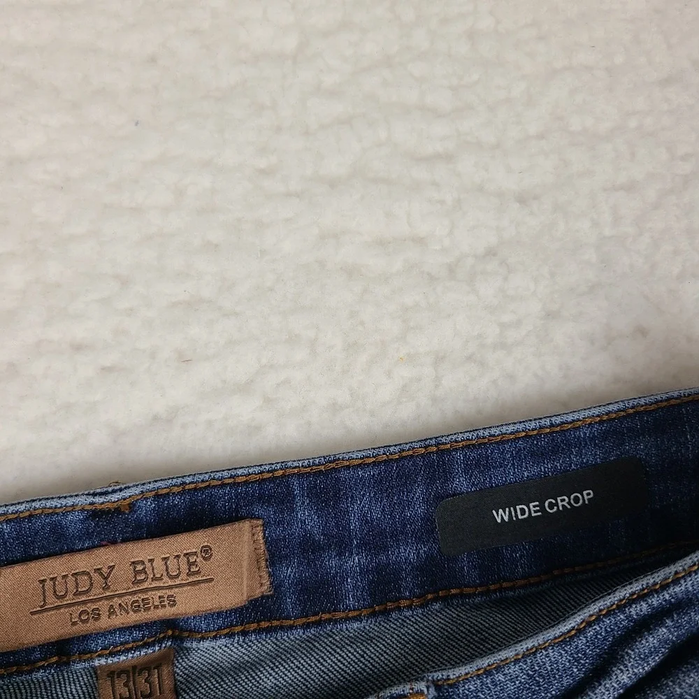 Judy Blue Jeans Womens 13/31 Blue Wide Leg Crop Fray Dark Wash Denim